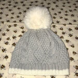 Gray & white Nicole miller winter hat (0-3months)
